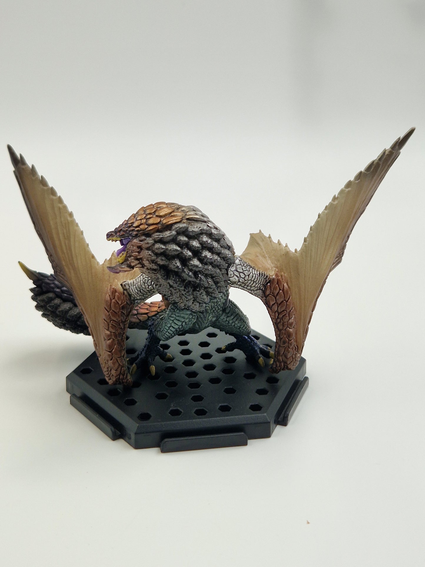 Monster Hunter: Bazelgeuse figure